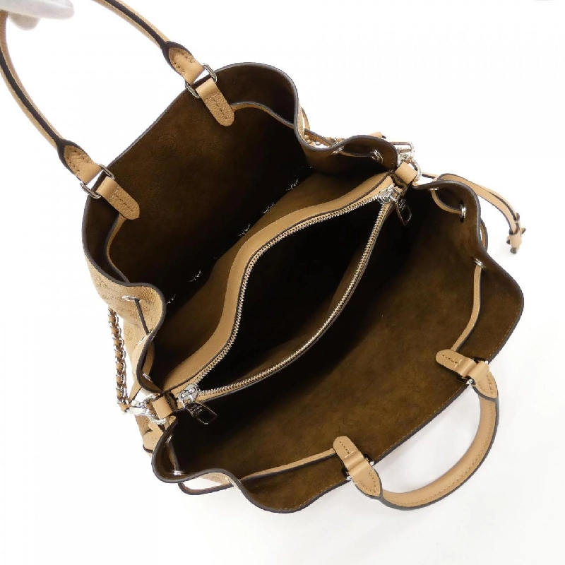 Túi xách Louis Vuitton Mahina Bella M59655 608962