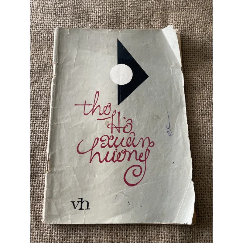 Thơ Hồ Xuân Hương  796852