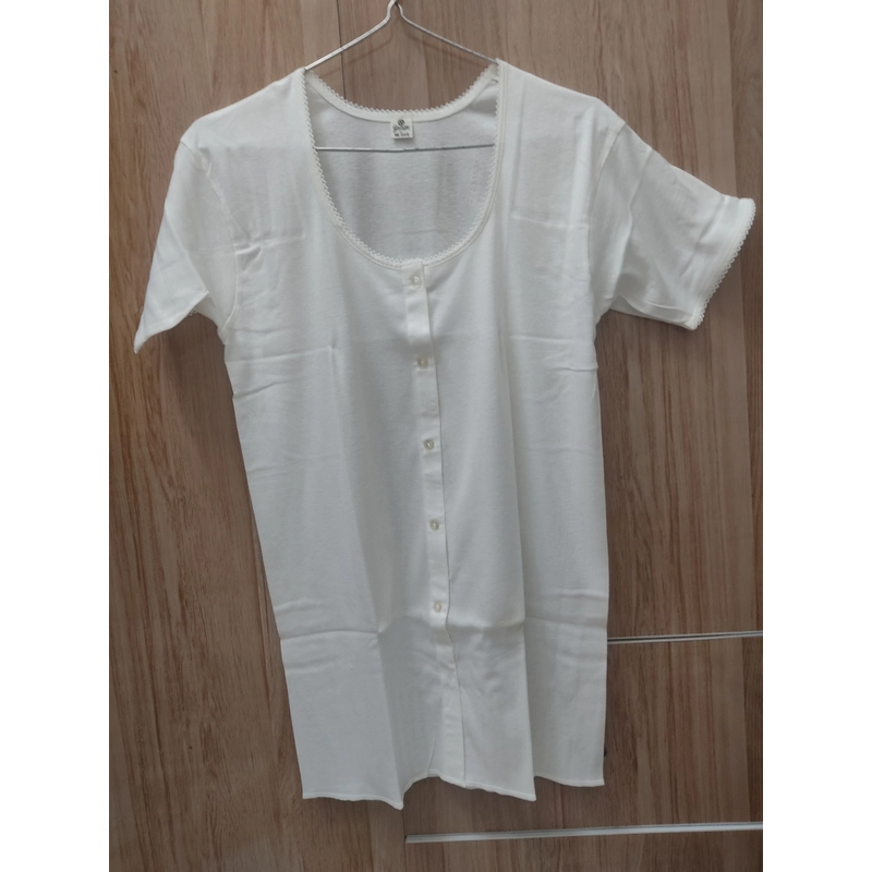 2 cái áo thun Nhật size L (mới) 365570