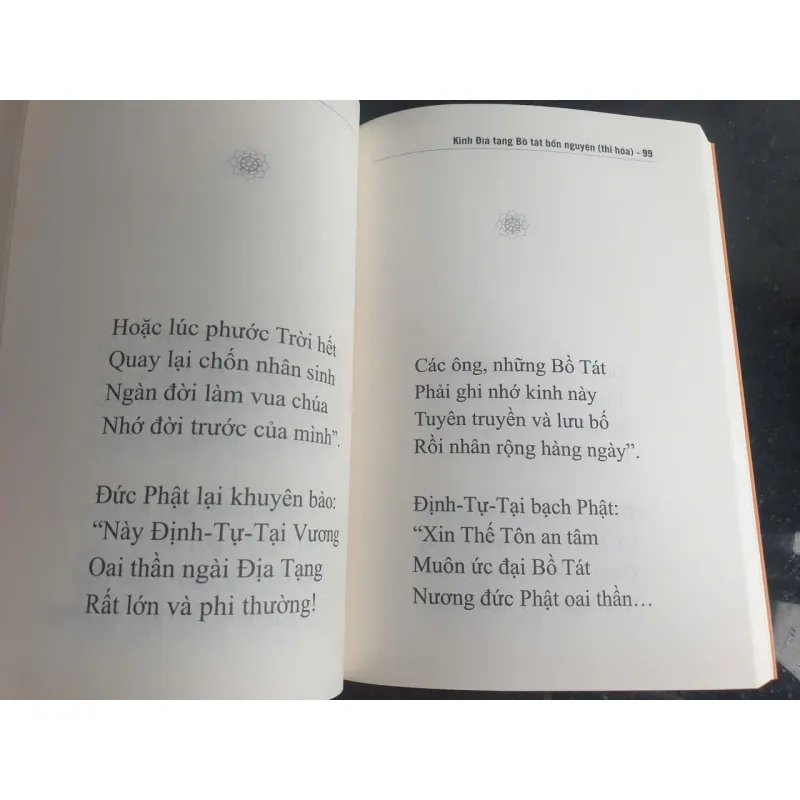 Sách Kinh Địa Tạng Bồ Tát Bổn Nguyên Thi Hóa Trọn Bộ 680672