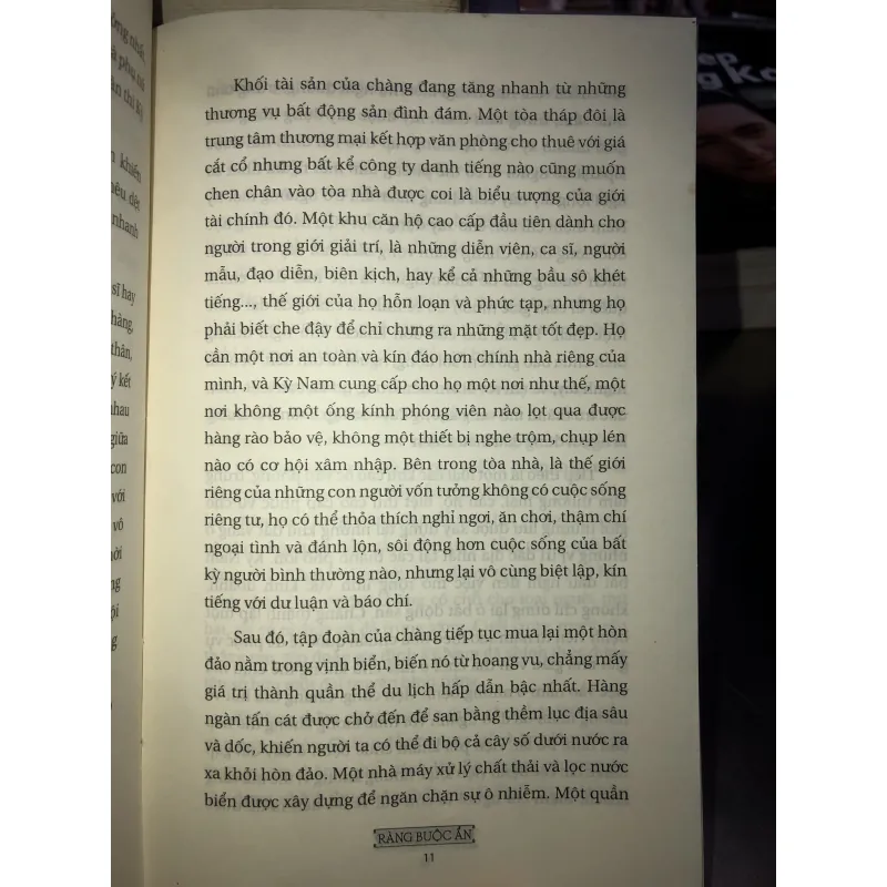 Ràng buộc ẩn - Linh 1023772