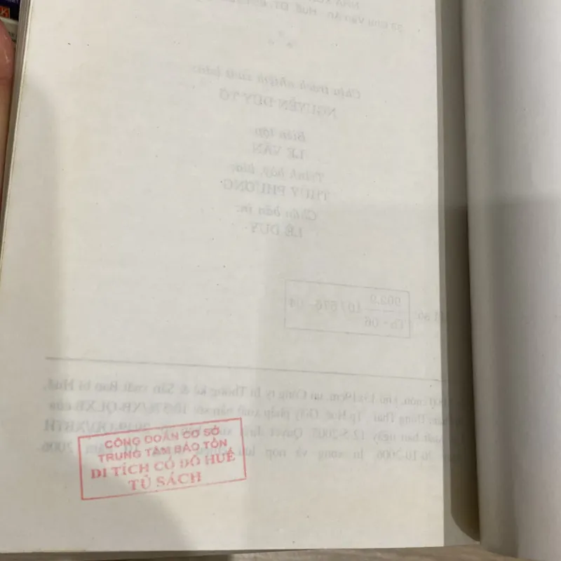 CÁC ĐỜI VUA CHÚA NHÀ NGUYỄN - CHÍN CHÚA, MƯỜI BA VUA (XB 2006) 749340