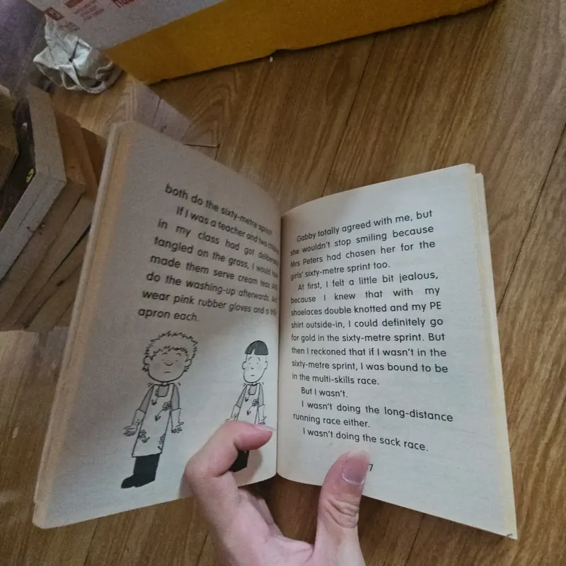 Daisy and the Trouble with sports day Giá 20k  602421