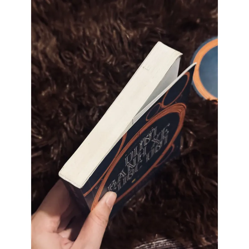 Dưới bánh xe cuộc đời 714546