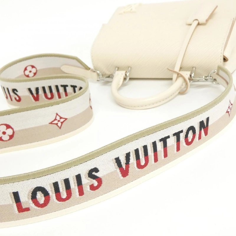 Túi Louis Vuitton Epi Cluny MINI M58928 614730