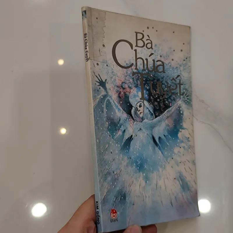 Bà chúa tuyết 592561