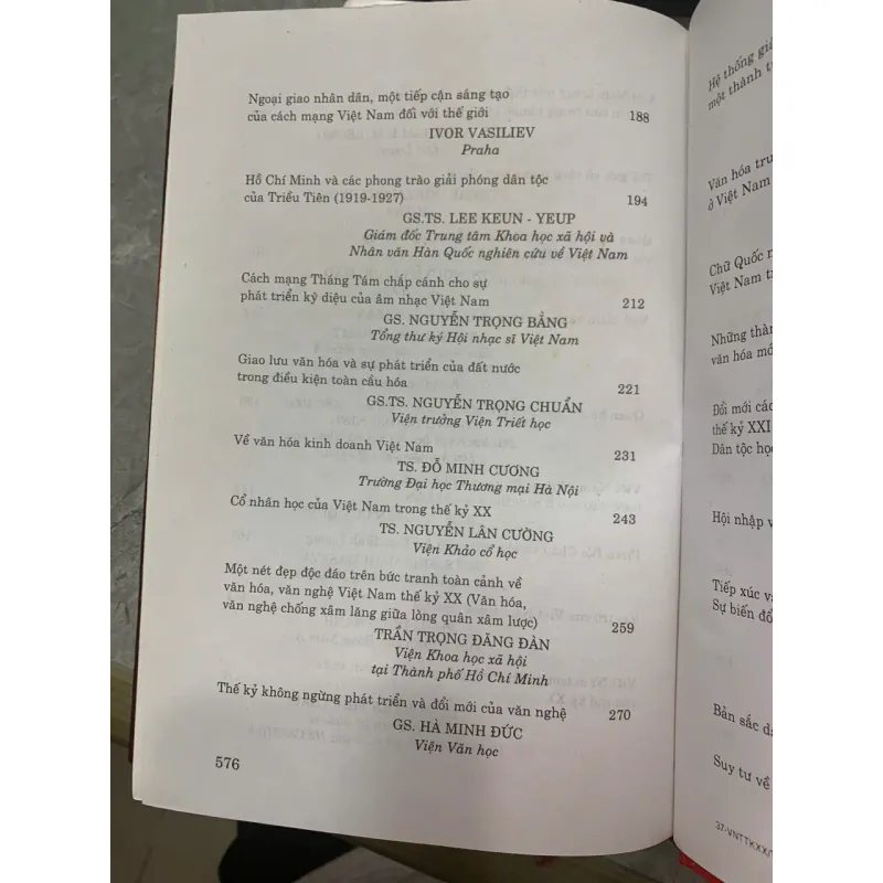 VIỆT NAM TRONG THẾ KỶ XX 602824