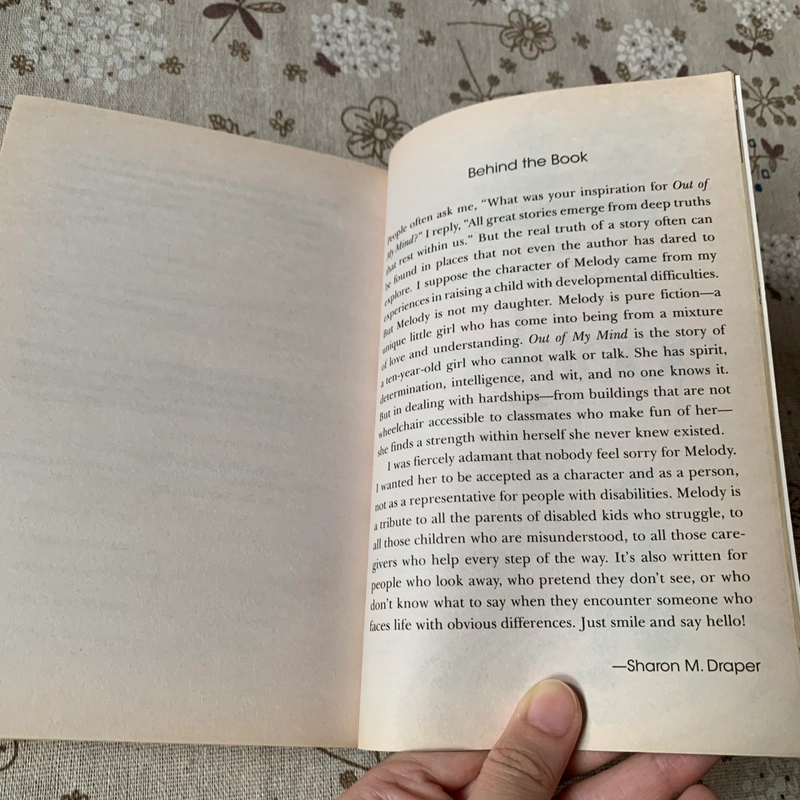 Sách Out of My Mind, Used, Fiction Book cho trẻ 10+ 442978