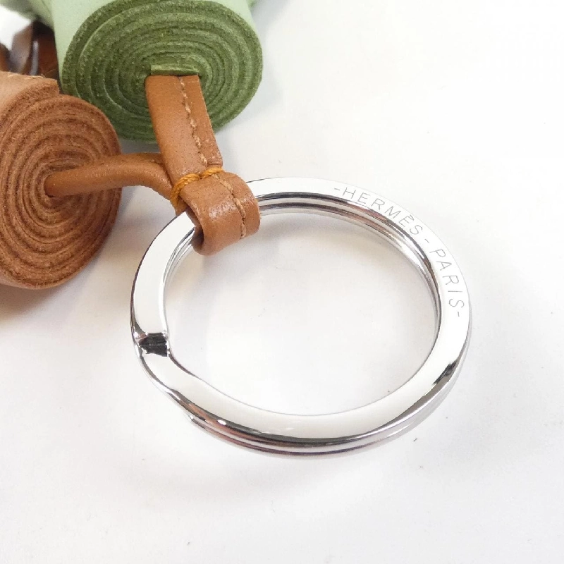 Khóa chìa khóa Hermès Carmen Uno Dos 077895CJ 623678