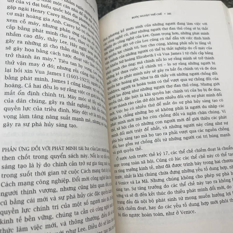 Tại sao các quốc gia thất bại Daron Acemoglu và James A. Robinson 707440