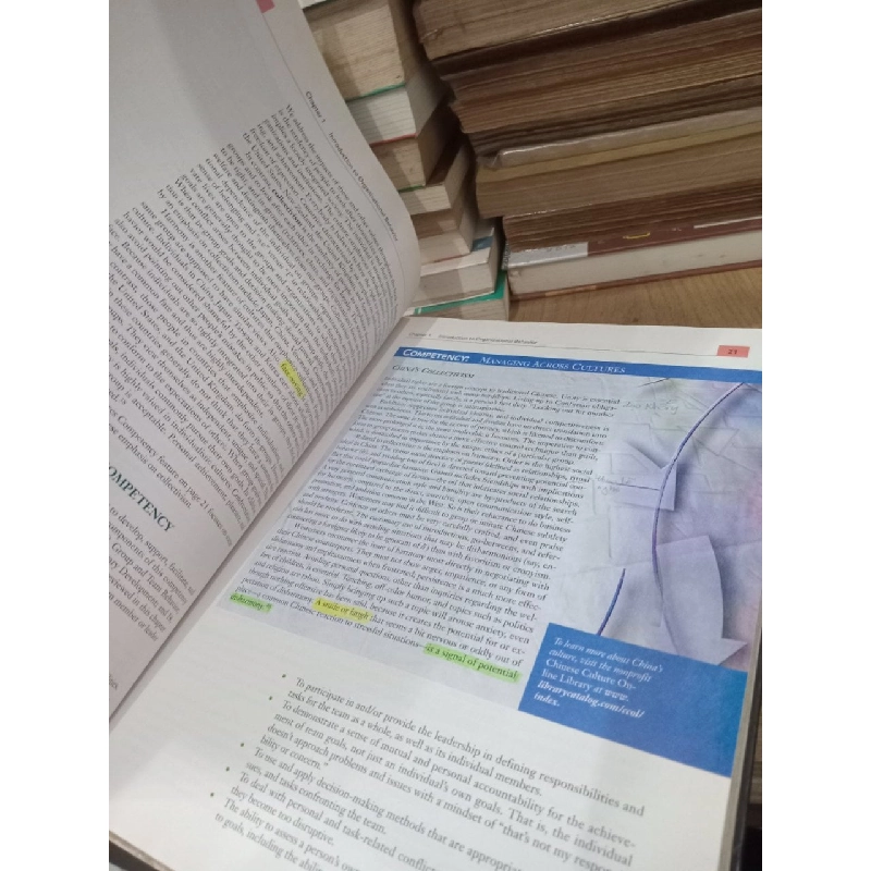 Organizational behavior - Hellriegel, Slocum, Woodman 756787