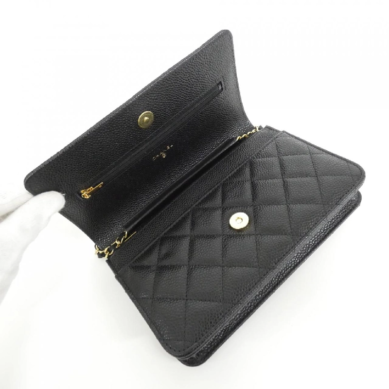 Ví dây chuyền Chanel Timeless Classic AP0250 621196