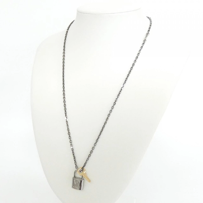 Louis Vuitton Pendant Valentine Padlock M01149 Necklace - Hàng hiệu Authentic 807714