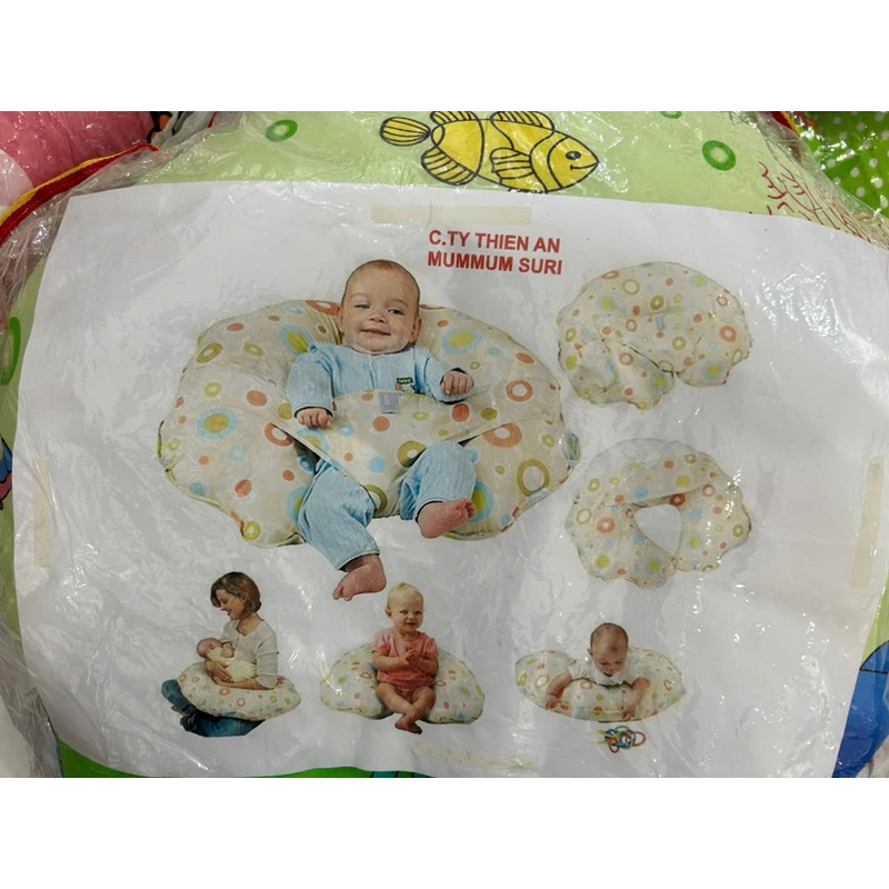 GỐI ĐA NĂNG CHỮ C DÙNG CHO BÉ BÚ , BÉ BÒ , LẪY , LẬT 530736
