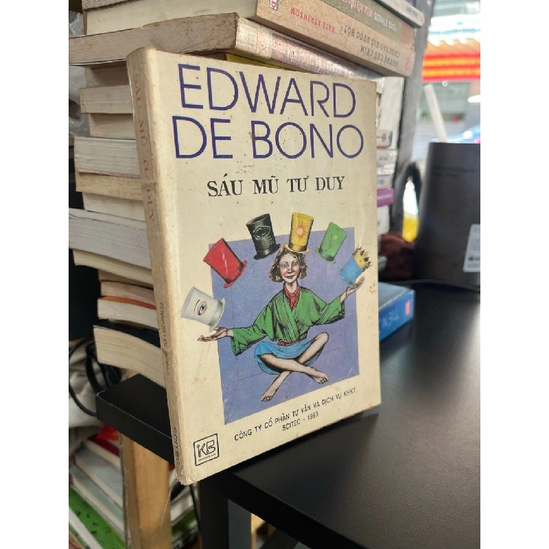 Sáu mũ tư duy - Edward de Bono 540078
