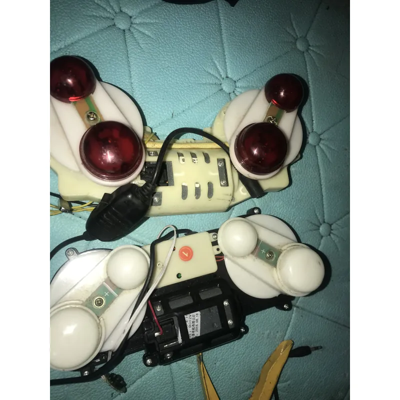 Hai bộ động cơ máy matxa  737945