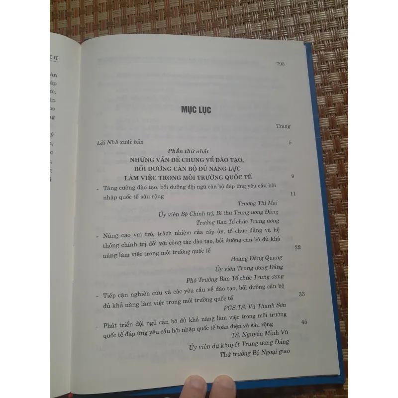 ĐÀO TẠO BỒI DƯỠNG CÁN BỘ ĐỦ KHẢ NĂNG... 755802