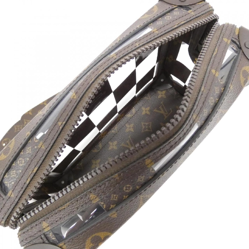 Túi đeo vai Louis Vuitton Monogram Chess Slim Soft Trunk M20871 - Hàng hiệu Authentic 770377