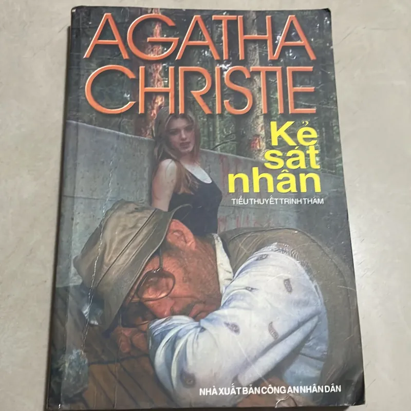 Kẻ sát nhân - Agatha Christie 1032196