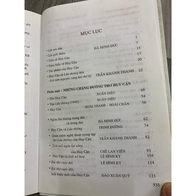 Huy cận về tác gia và tác phẩm. 999 469857