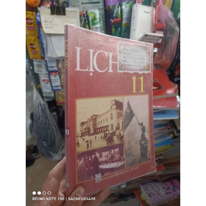 Lịch sử 11 2020 mới 80% Giáo khoa HCM2702 930323
