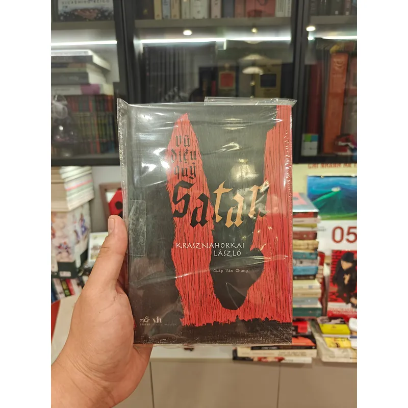 Vũ điệu quỷ Satan 604474