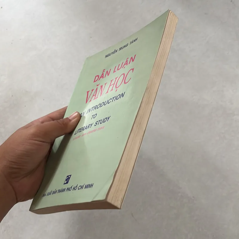 Dẫn luận văn học - Nguyễn Trung Tánh 557872