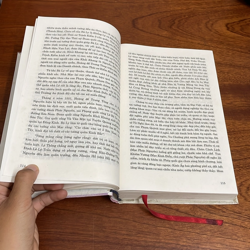 II Sách Lịch Sử: Nhân Vật Họ Lê Trong Lịch Sử Việt Nam - Phạm Ngô Minh, Lê Duy Anh - 2001 506499