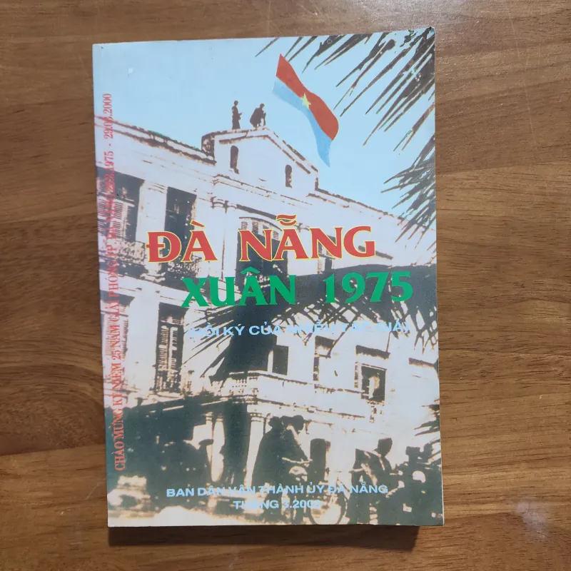 Đà nẵng xuân 1975 | sách bị ố chân trang như hình chụp 971084