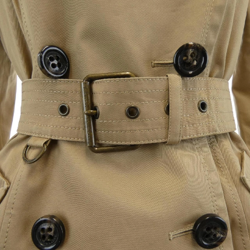 Áo khoác BURBERRY BLUE LABEL - Hàng hiệu Authentic 813750