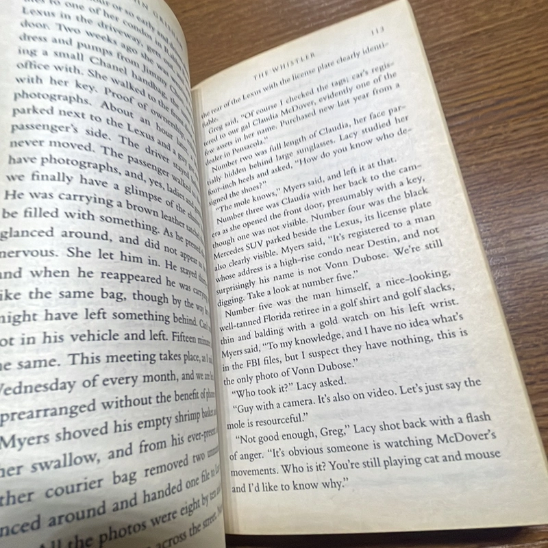 The whistler John Grisham 395845