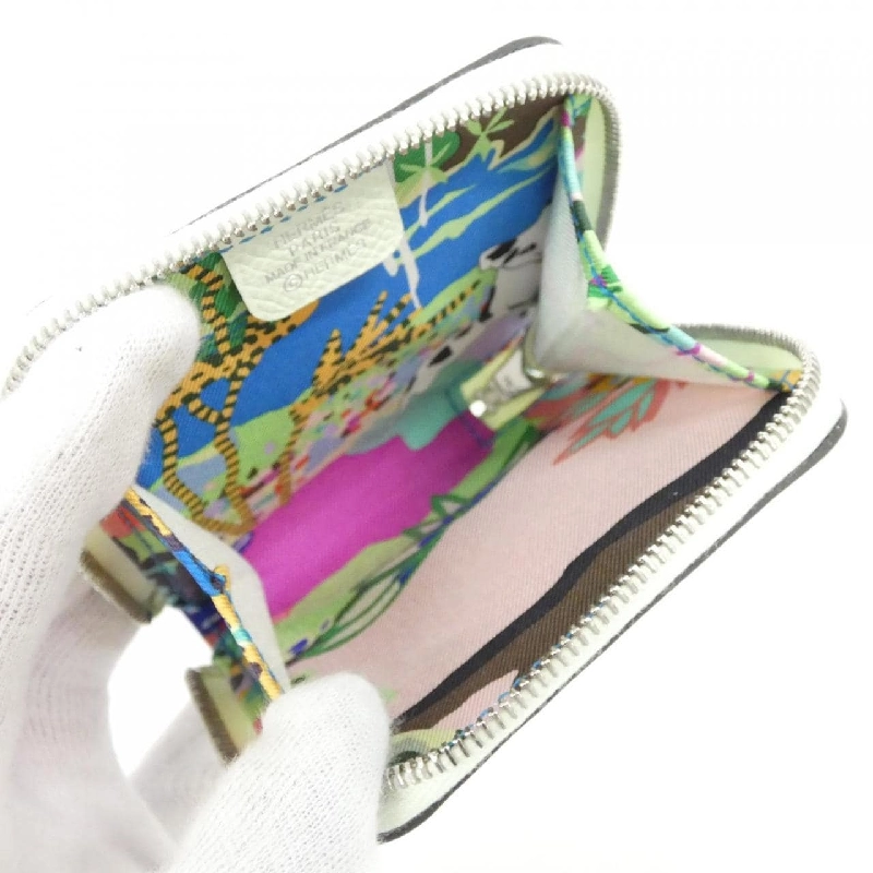 HERMES EN LIBERTE Túi đựng tiền xu bằng lụa 084237CK 621864