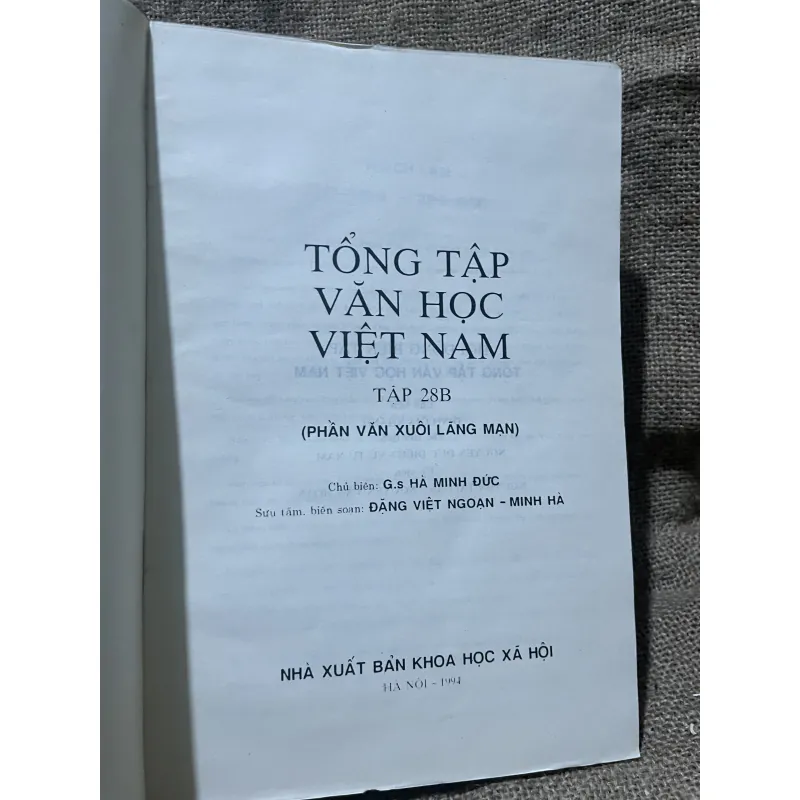 Tổng tập văn học 28A- vả xuôi lãng mạn- văn xuôi Thạch Lam, Xuân Diệu 1001657
