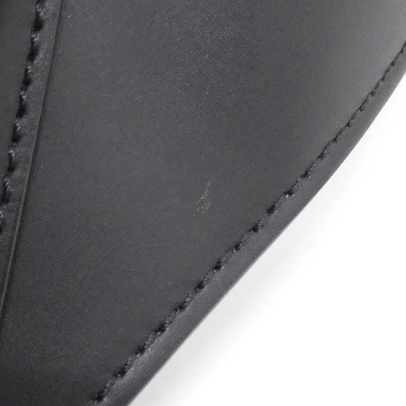 Túi đeo vai Valentino Garavani 612394