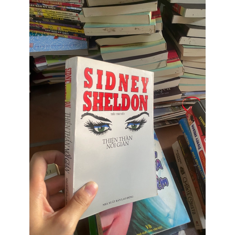 Sách thiên thần nổi giận - Sidney Sheldon 308250