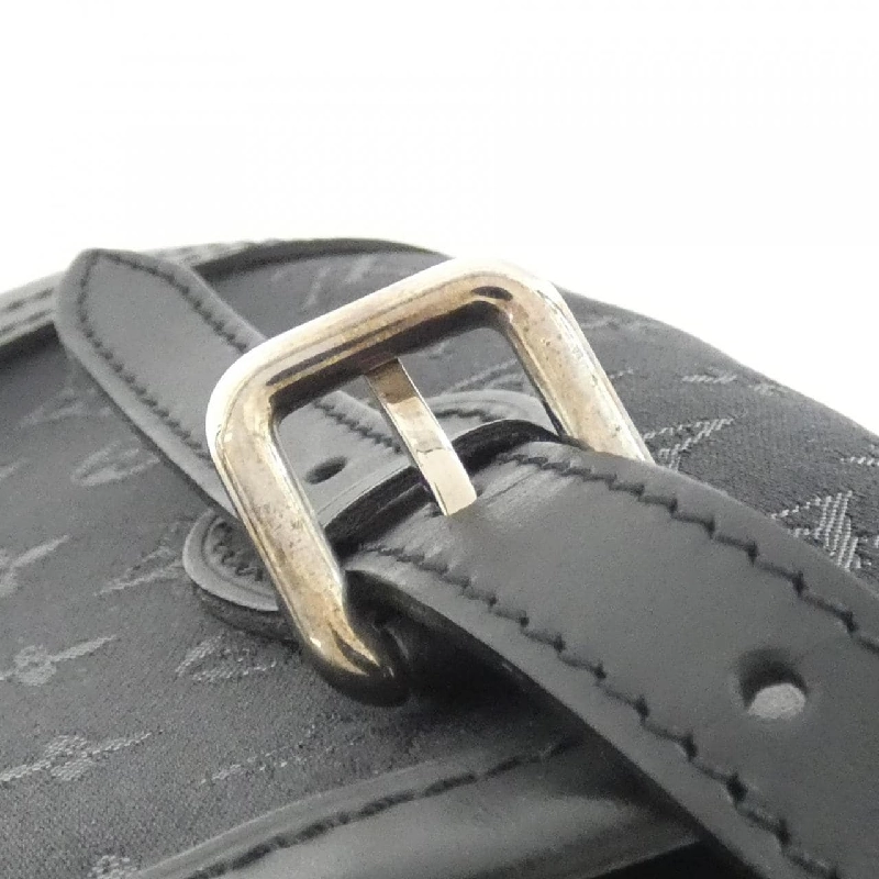 Túi xách Louis Vuitton Monogram Satin Little Bucket M92144 617368