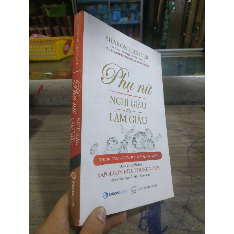 Phụ nữ nghĩ giàu và làm giàu - Sharon Lechter mới 90% HCM0806 36261