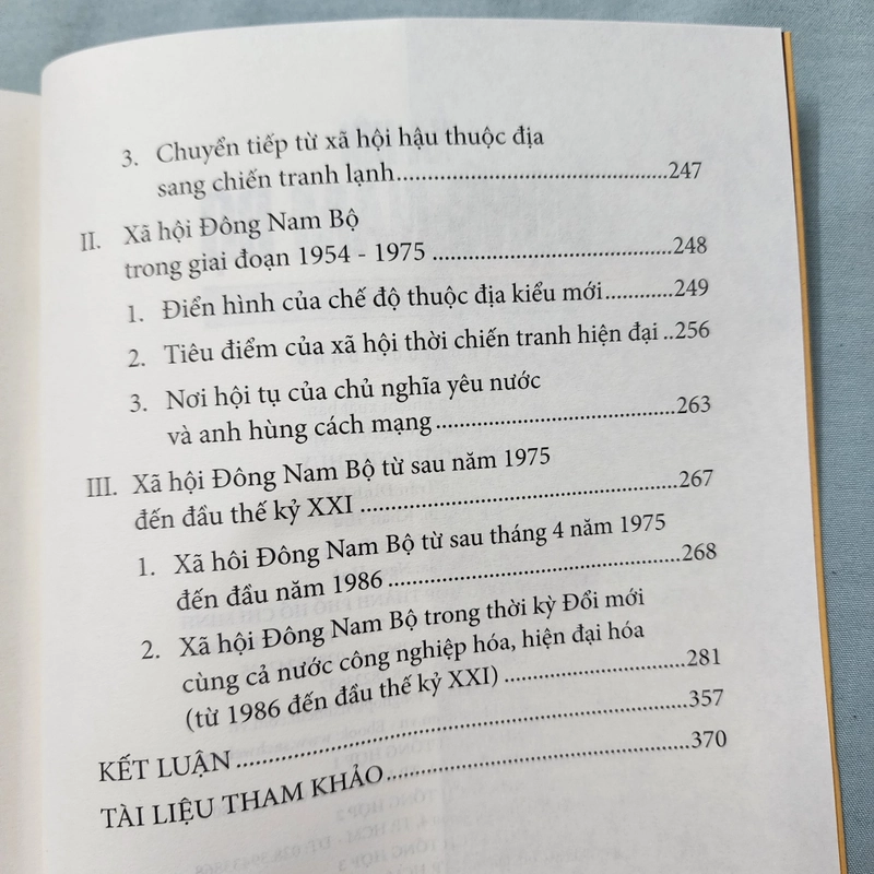 Xã hội Đông Nam Bộ khởi thủy đến đầu thế kỷ XXI | Huỳnh Ngọc Đáng 498489