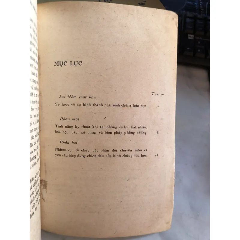 Tìm hiểu binh chủng hoá học - Hữu Nhượng - Thế Viễn - Văn Cứ 977092