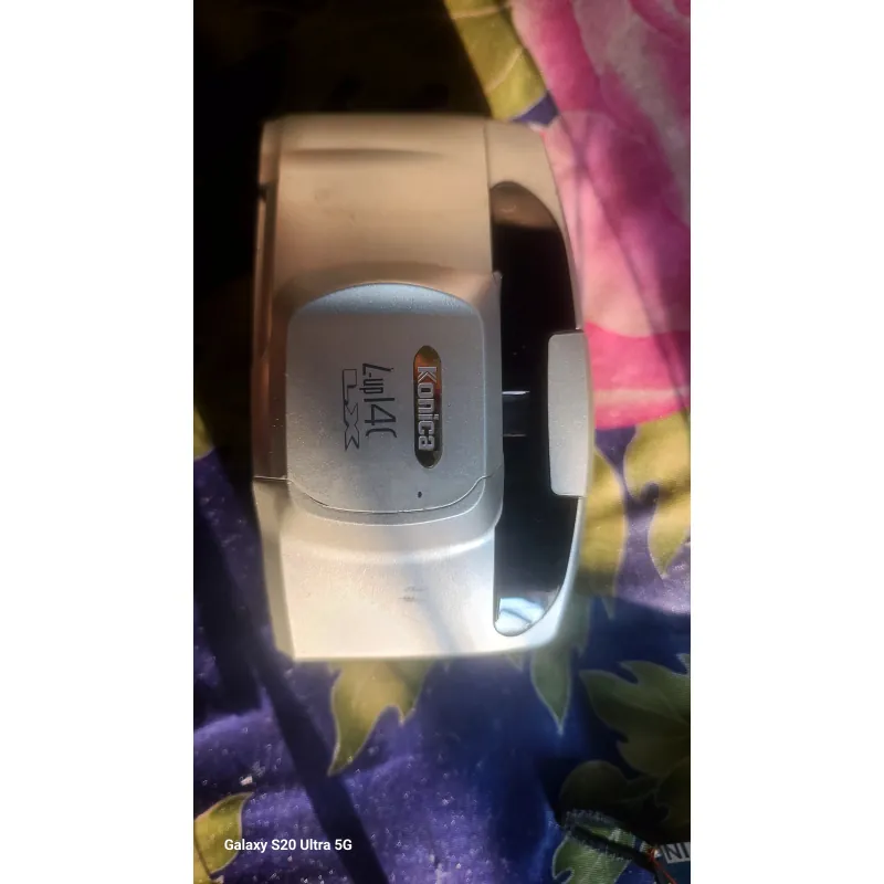 máy ảnh film point-and-shoot Konica Z-up 140 Super 787555