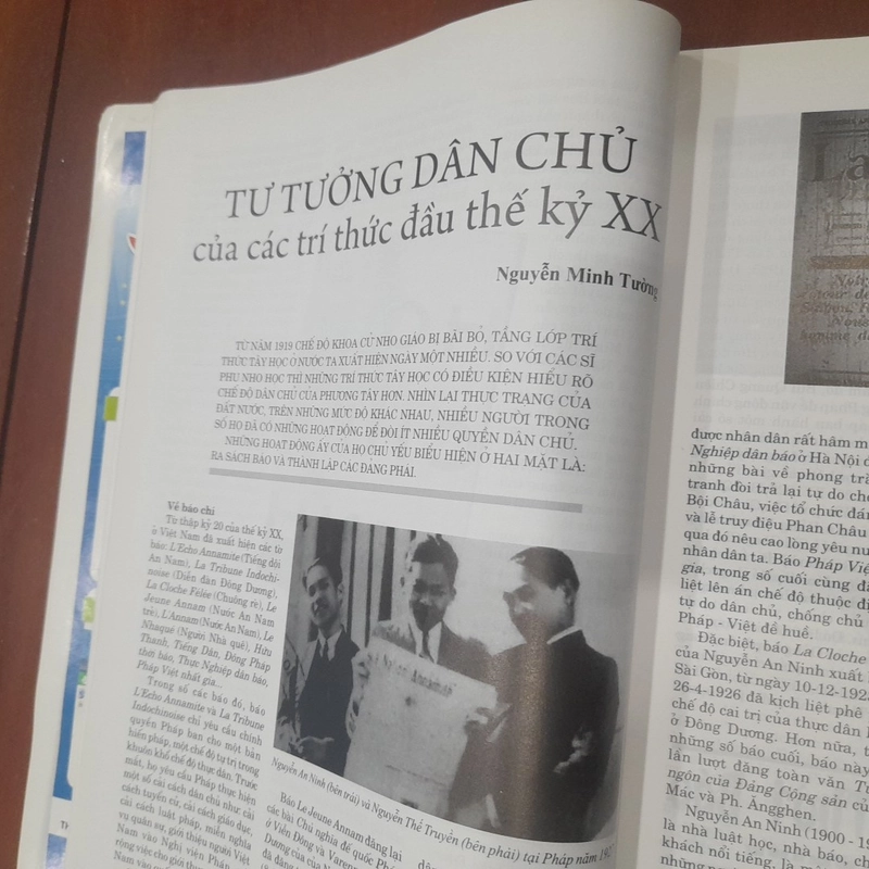 Tạp chí XƯA & NAY số 464 tháng 10-2015 540448