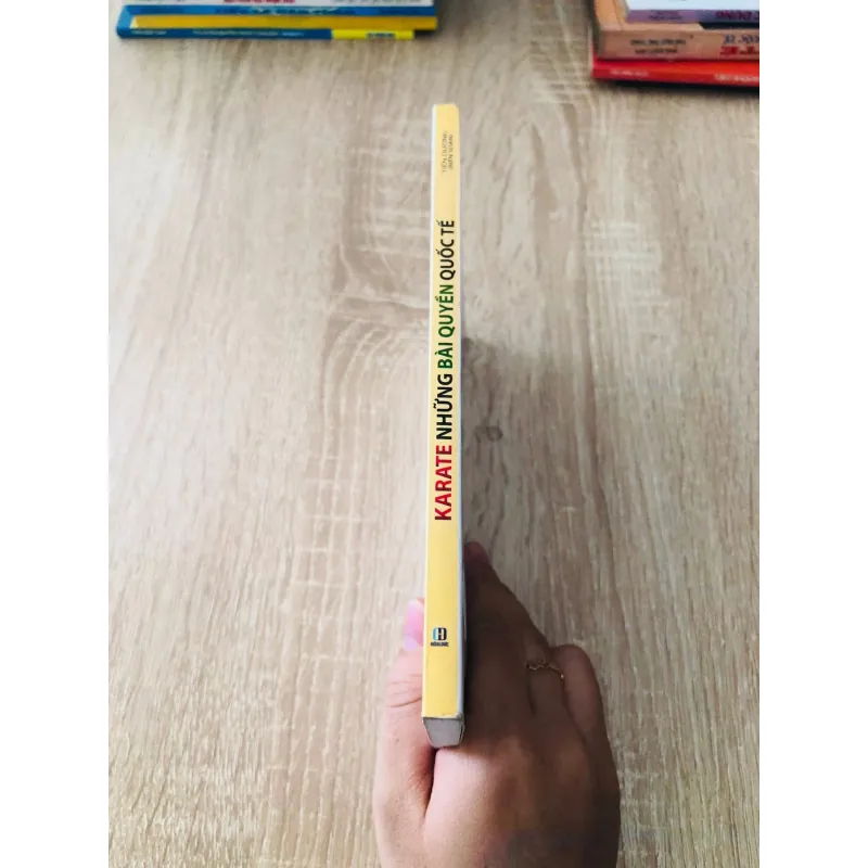 KARATE TỰ VỆ THỰC DỤNG 1010985