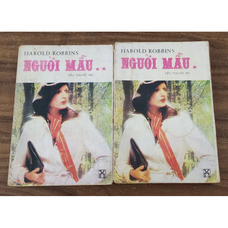 Tiểu thuyết Mỹ của tác giả Harold Robbins: NGƯỜI MẪU, trọn bộ 2 tập 703645