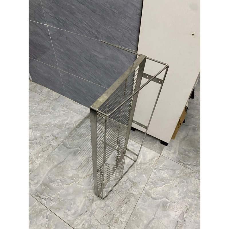 Kệ đựng chén dĩa gắn tường sử dụng tốt  502994