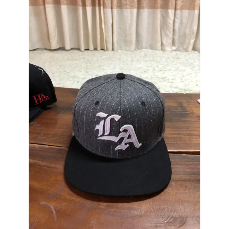 Nón snapback phong cách hiphop - hoạ tiết thêu tay - xuất khẩu xịn. 521339