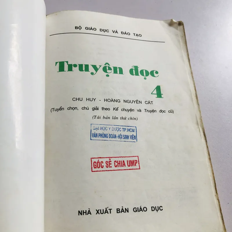 📚 TRUYỆN ĐỌC 4 📖 152 trang, NXB: 2002 596941