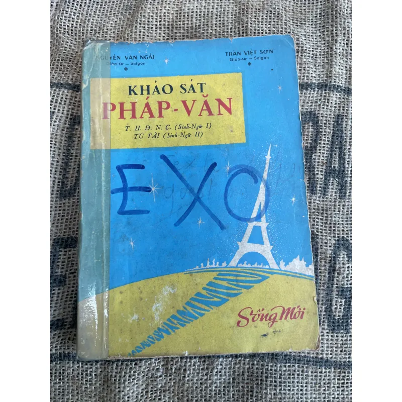 Khảo sát Pháp văn - sách in trước 75, gần 200 trang  1013094