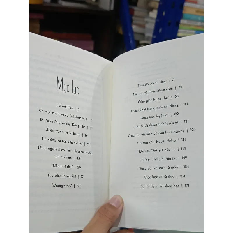 Có một chú heo cả đời khác biệt - Vương Tiểu Ba (Nguyễn Hương dịch) 601600