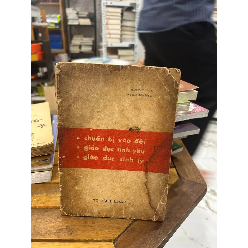 Cùng Tác Giả Phan Văn Chức 990795