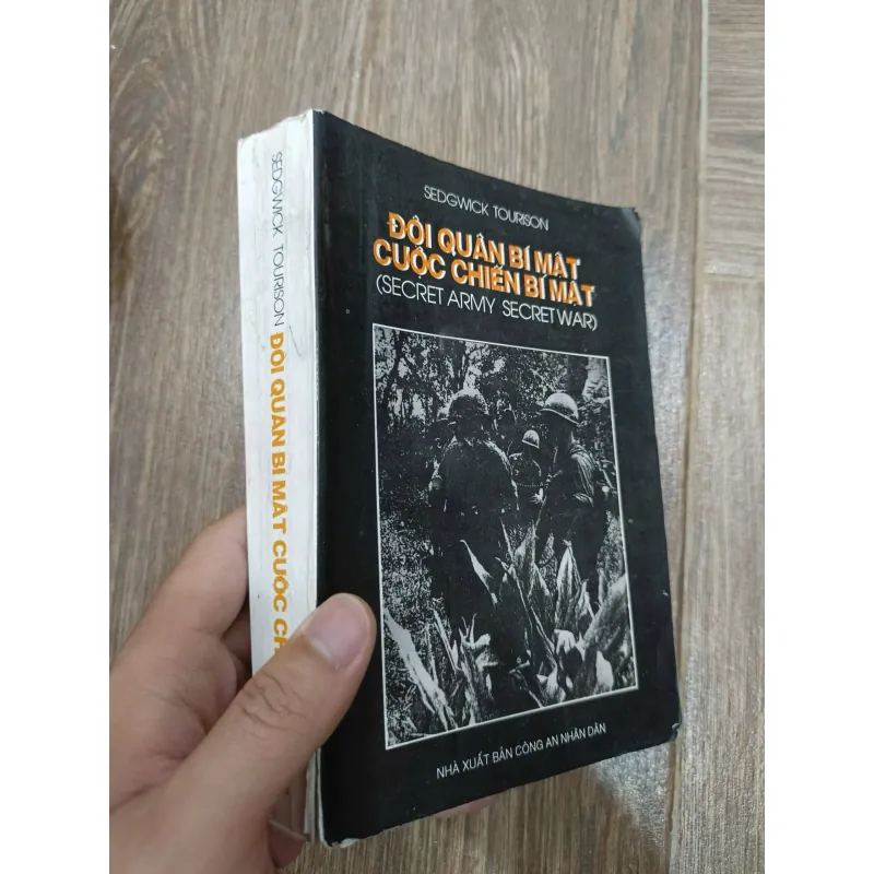 Đội quân bí mật - Cuộc chiến bí mật (Secret War) 715292